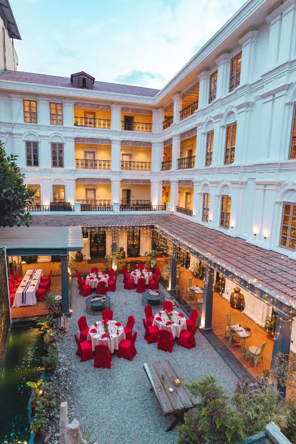 Seto Ghar Hotel Kathmandu Exterior photo