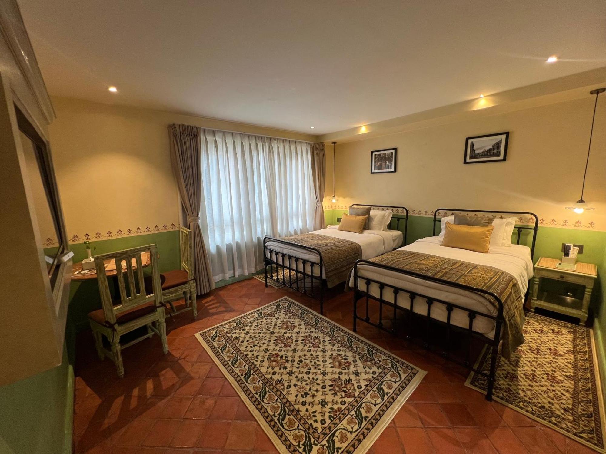 Seto Ghar Hotel Kathmandu Exterior photo